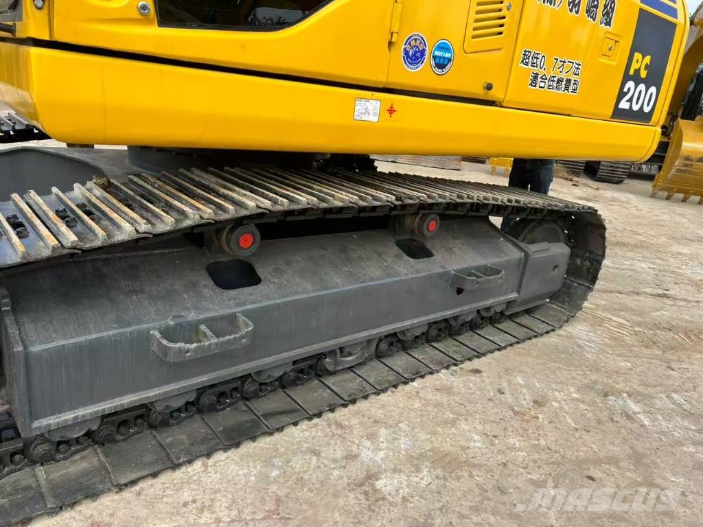 Komatsu PC 200 LC Εκσκαφείς με ερπύστριες