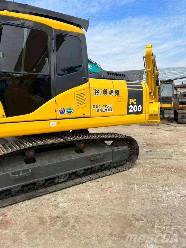 Komatsu PC 200 LC Εκσκαφείς με ερπύστριες