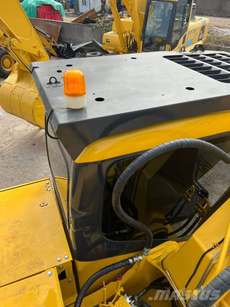 Komatsu PC 200 LC Εκσκαφείς με ερπύστριες