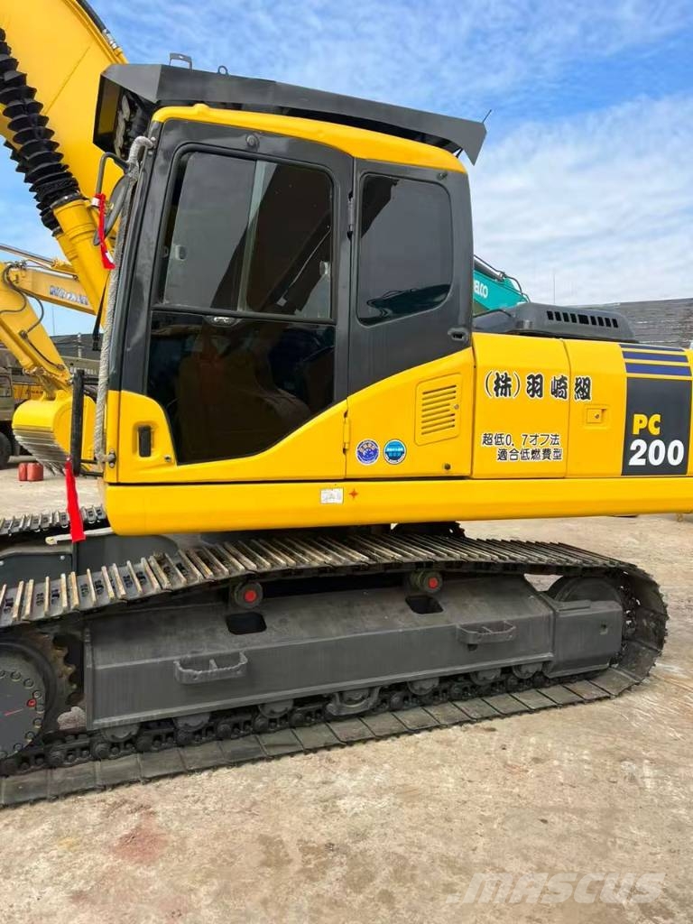 Komatsu PC 200 LC Εκσκαφείς με ερπύστριες