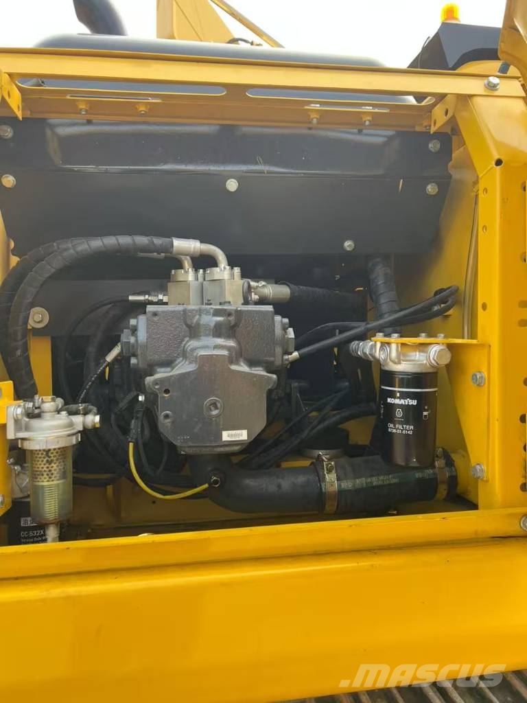Komatsu PC 200 LC Εκσκαφείς με ερπύστριες