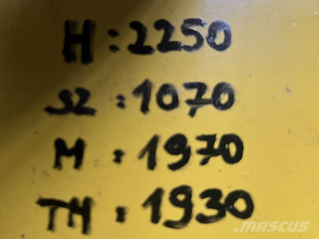 Komatsu FG15T-16 LEO V-4298 IO LPG forklifts