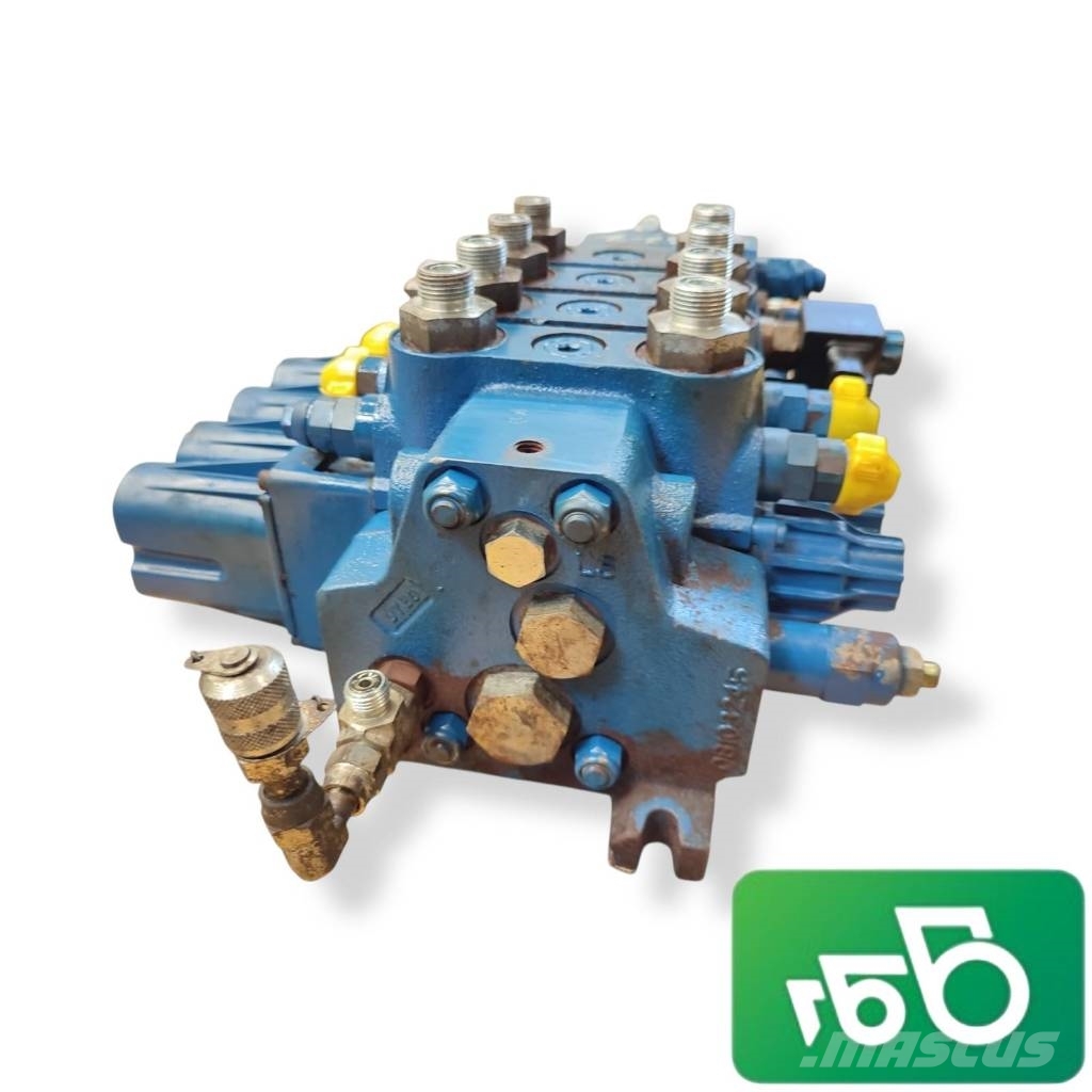 Deutz-Fahr Agrovector 37.7 Rexroth 08101197 hydraulic distrib Hydraulikk
