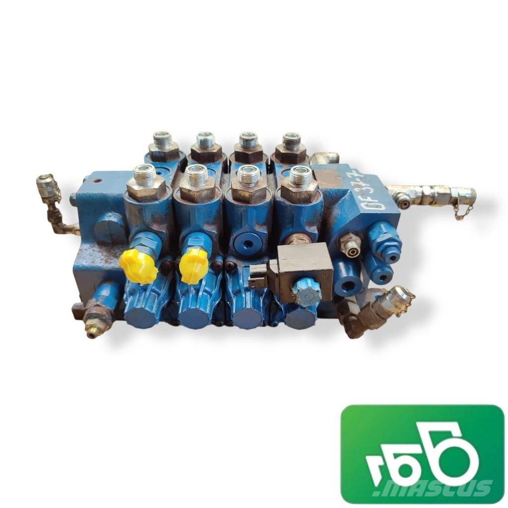 Deutz-Fahr Agrovector 37.7 Rexroth 08101197 hydraulic distrib Hydraulikk