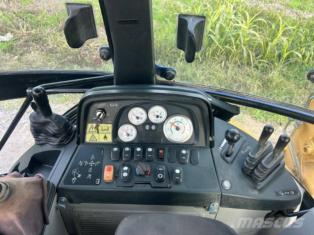 CAT 442 E Backhoe loaders