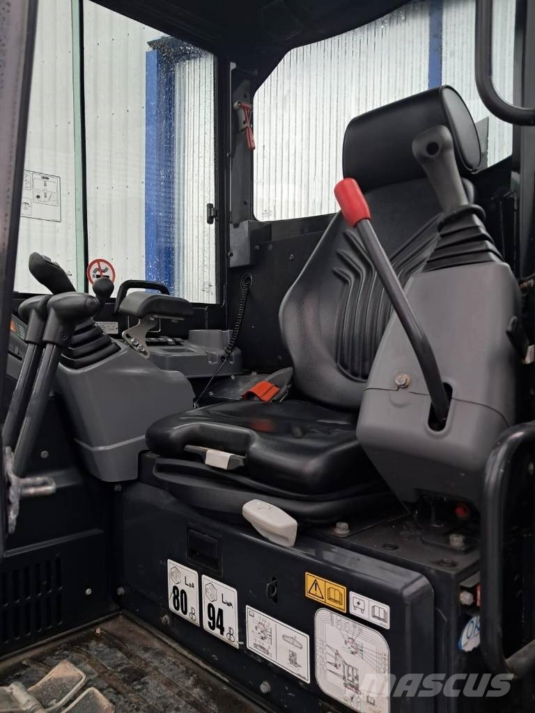 Yanmar Vio 50 حفارات صغيرة أقل من 7 طن (حفارات صغيرة)