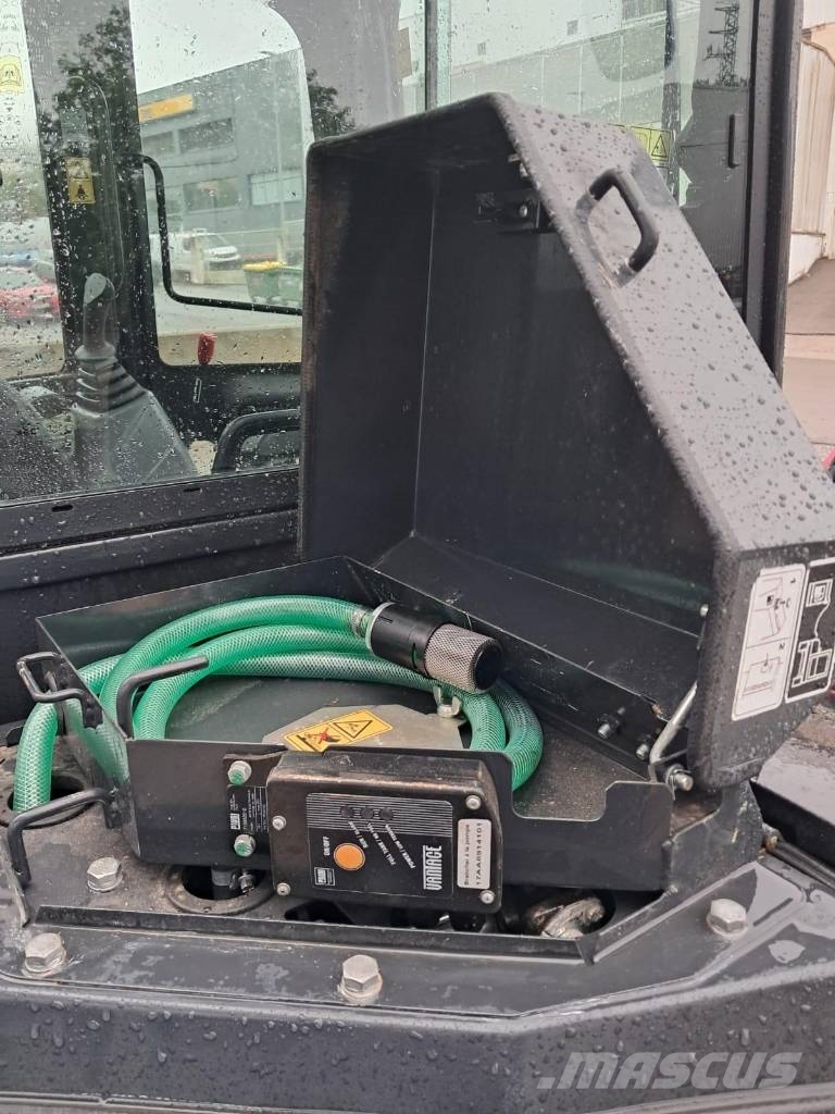 Yanmar Vio 50 حفارات صغيرة أقل من 7 طن (حفارات صغيرة)
