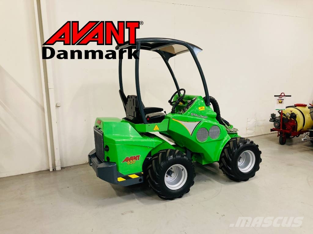 Avant 630 Mini loaders