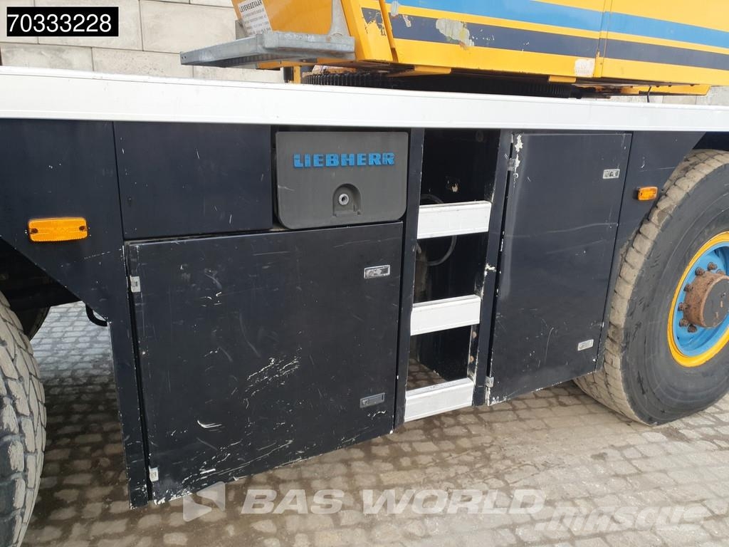 Liebherr LTM1030-2.1 Raske maastiku tõstukid