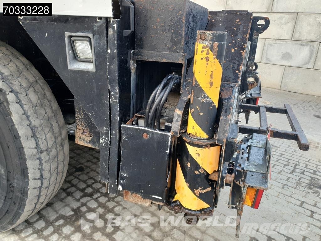 Liebherr LTM1030-2.1 Raske maastiku tõstukid