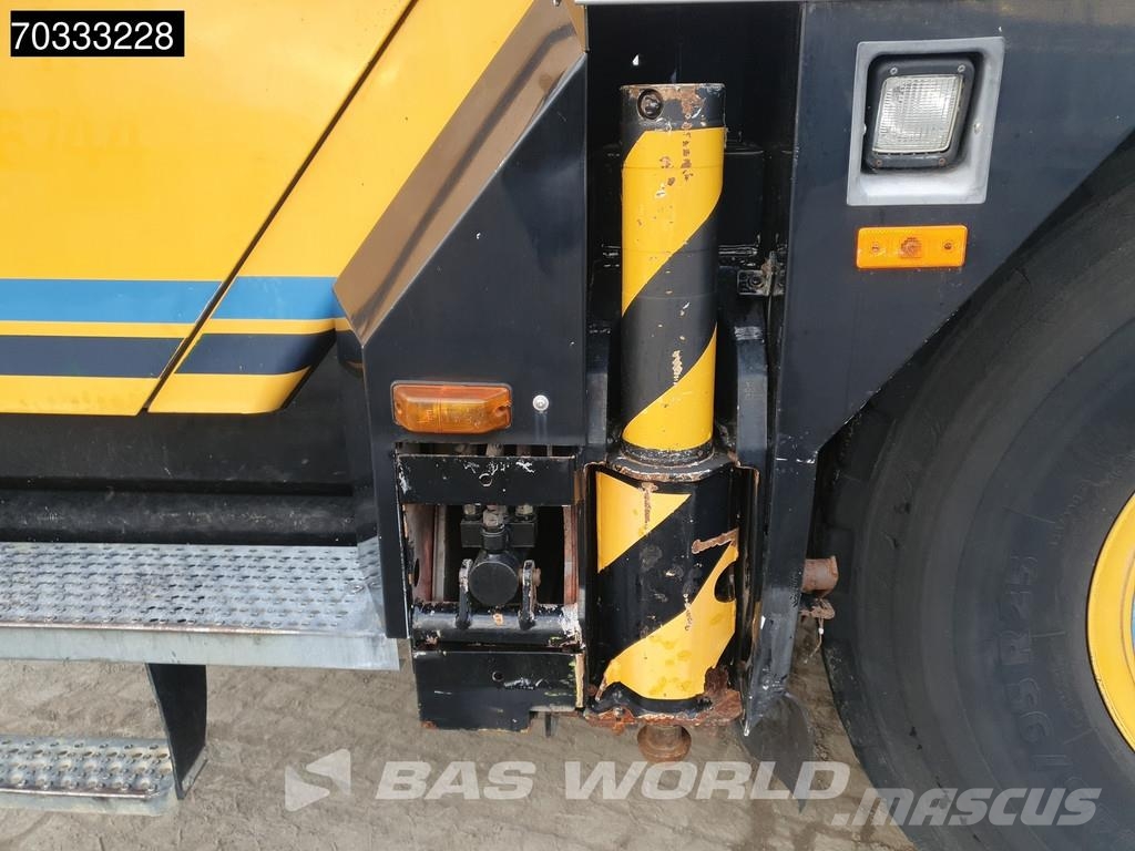 Liebherr LTM1030-2.1 Raske maastiku tõstukid