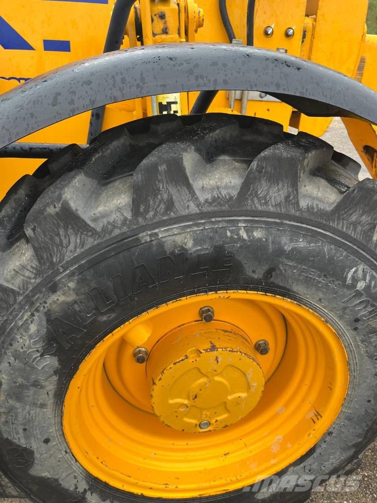 JCB 535-125 Teleskopski viličarji