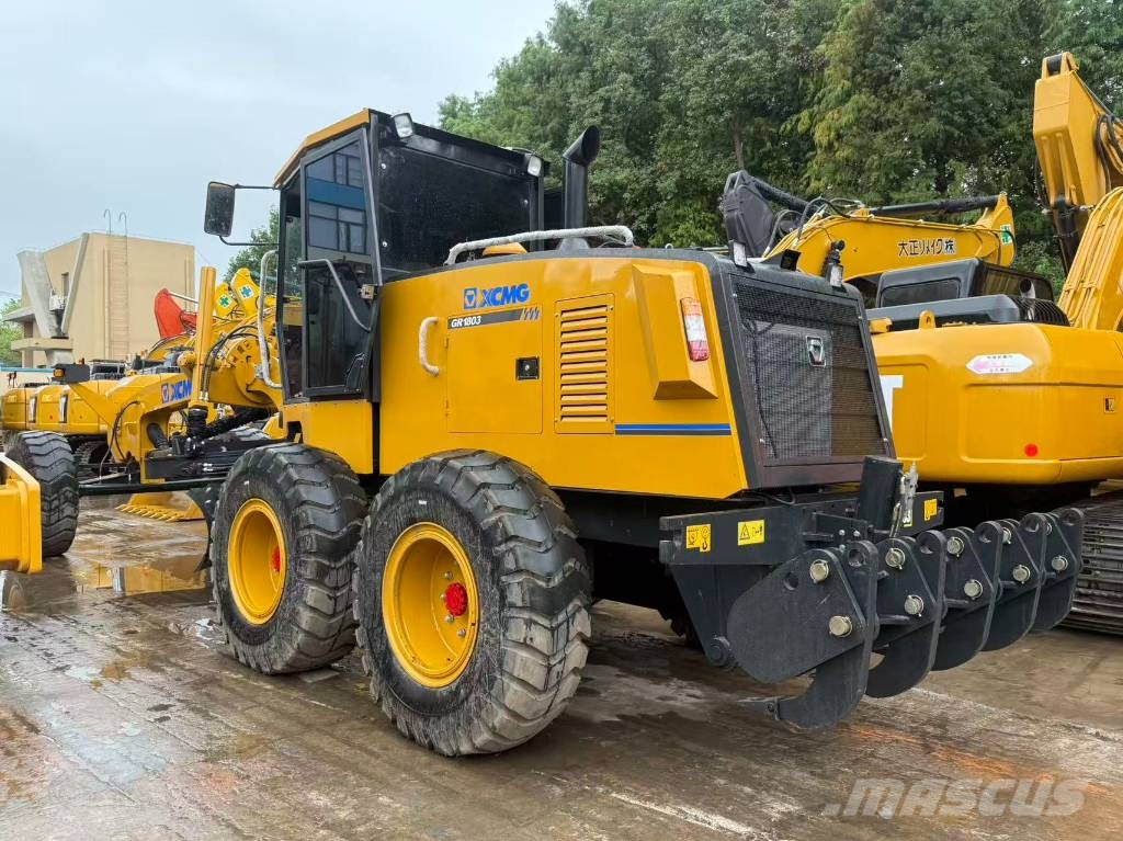 XCMG GR 180 Grader