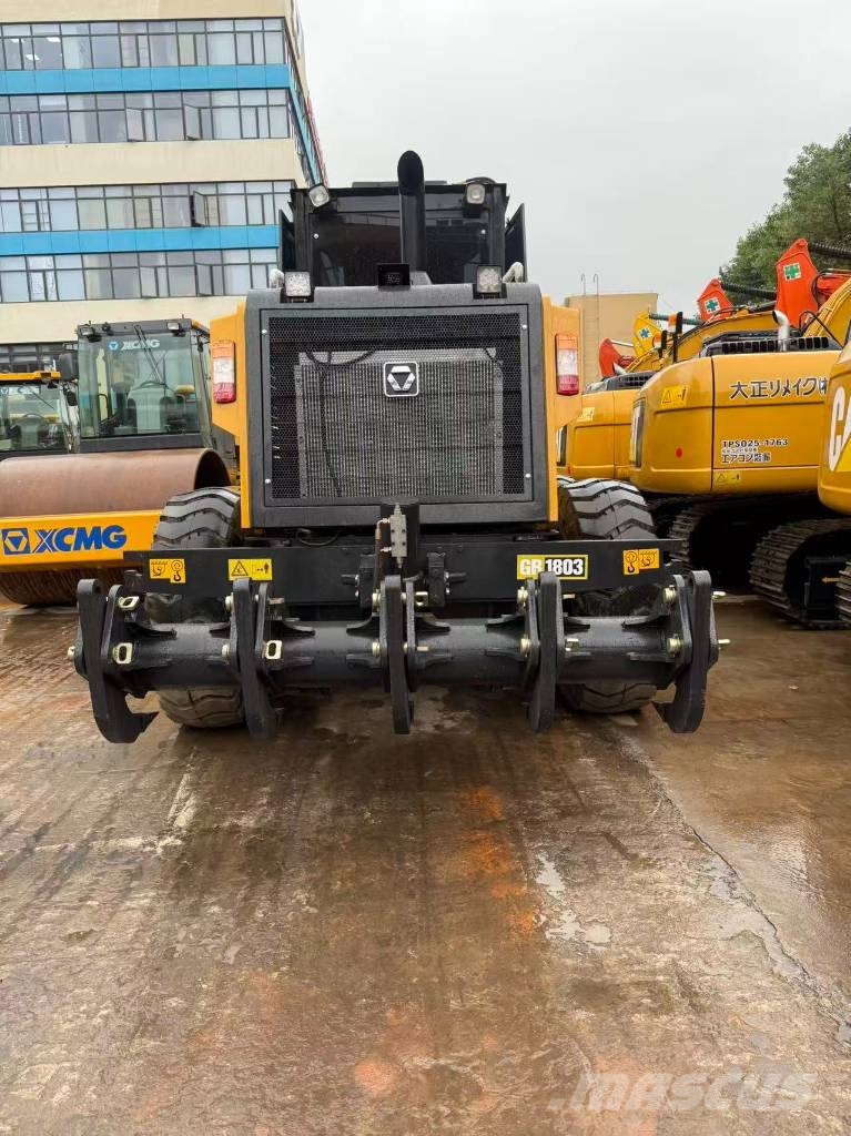 XCMG GR 180 Grader