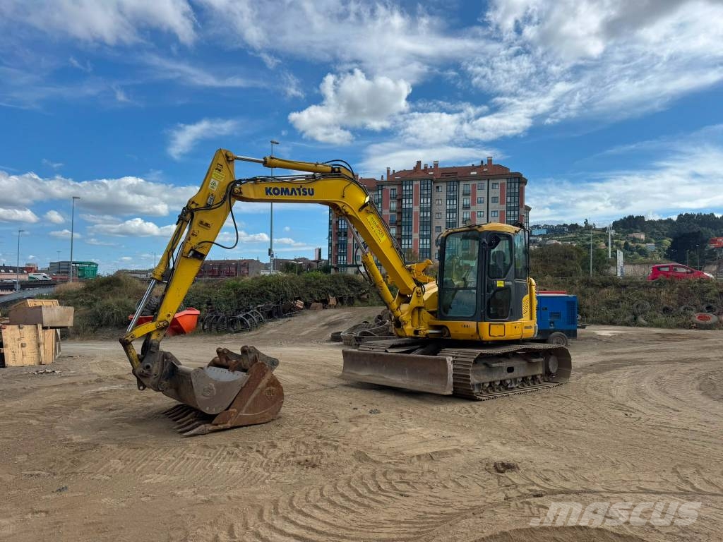 Komatsu PC 118 MR حفارات زحافة