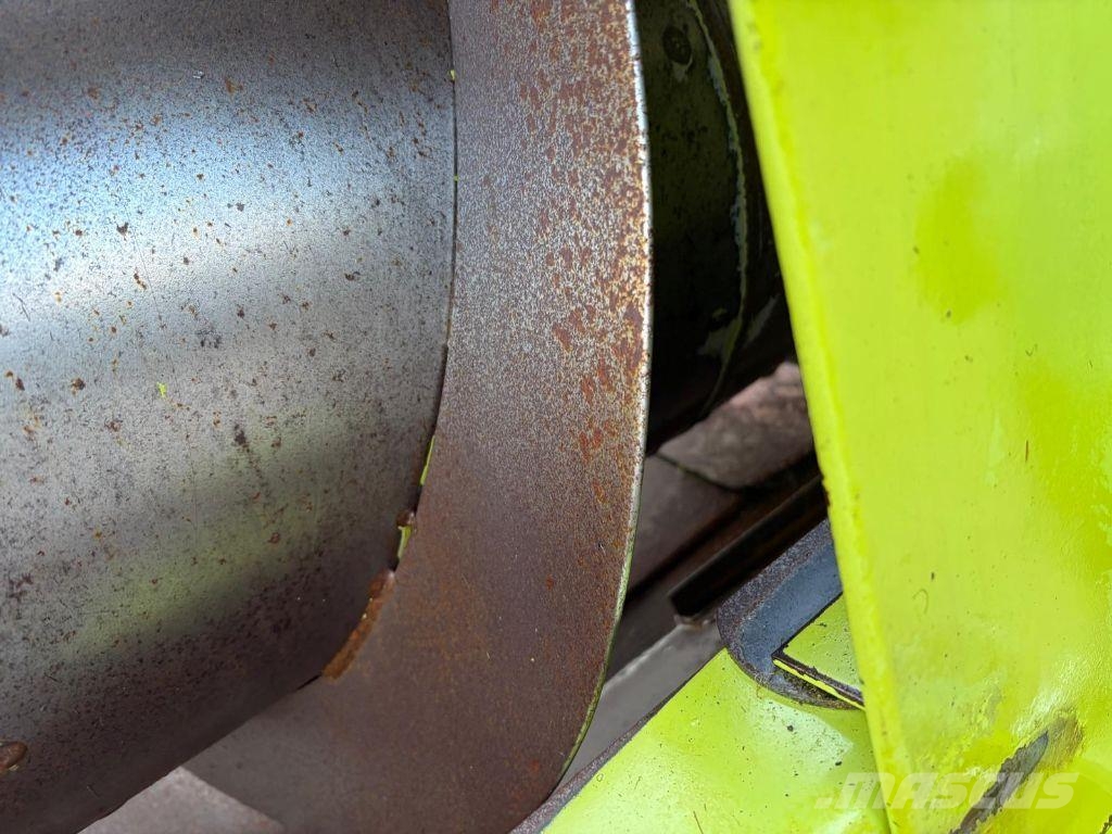 CLAAS LEXION 650 Kombajni