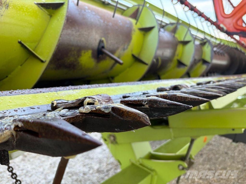 CLAAS LEXION 650 Combine harvesters