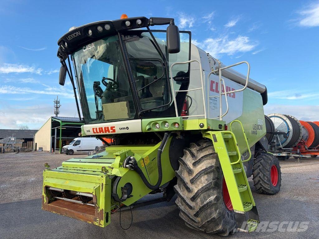 CLAAS LEXION 650 Kombinované zberacie stroje
