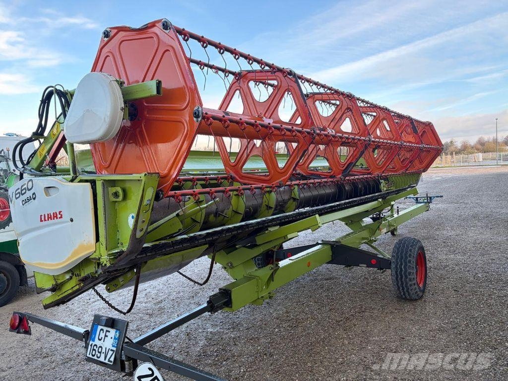 CLAAS LEXION 650 Skurtreskere
