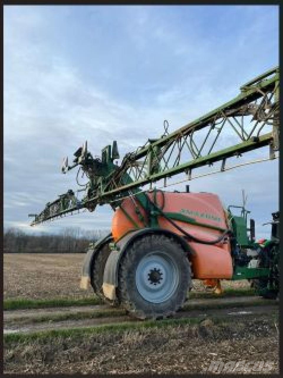 Amazone UX5200 Trailed sprayers