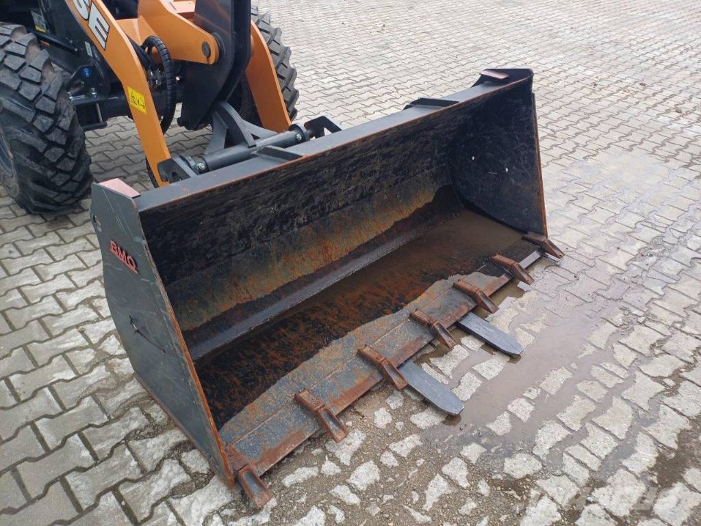 CASE 21 F S Wielladers
