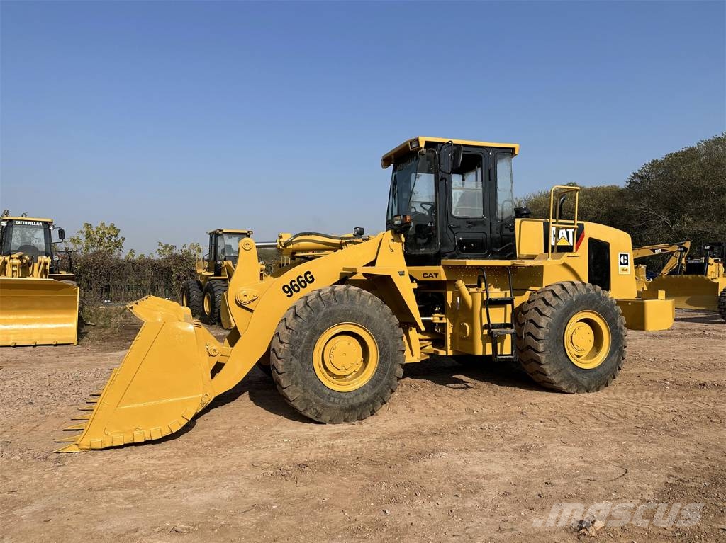 CAT 966 G Kolesni nakladalci