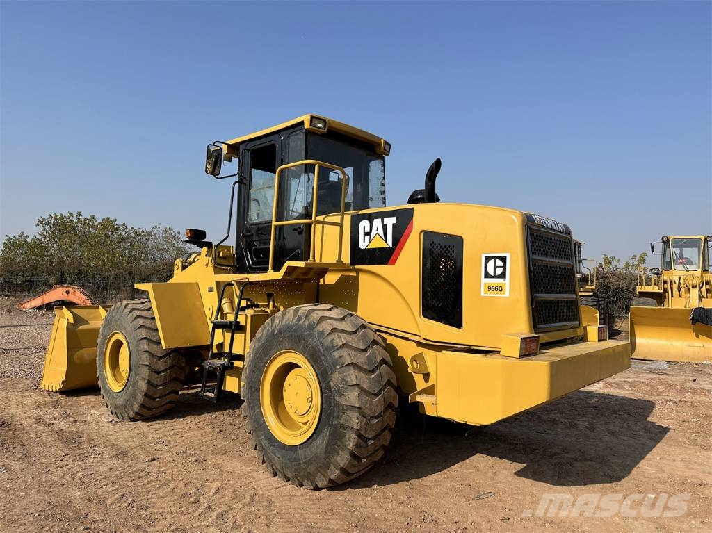 CAT 966 G Kolesni nakladalci