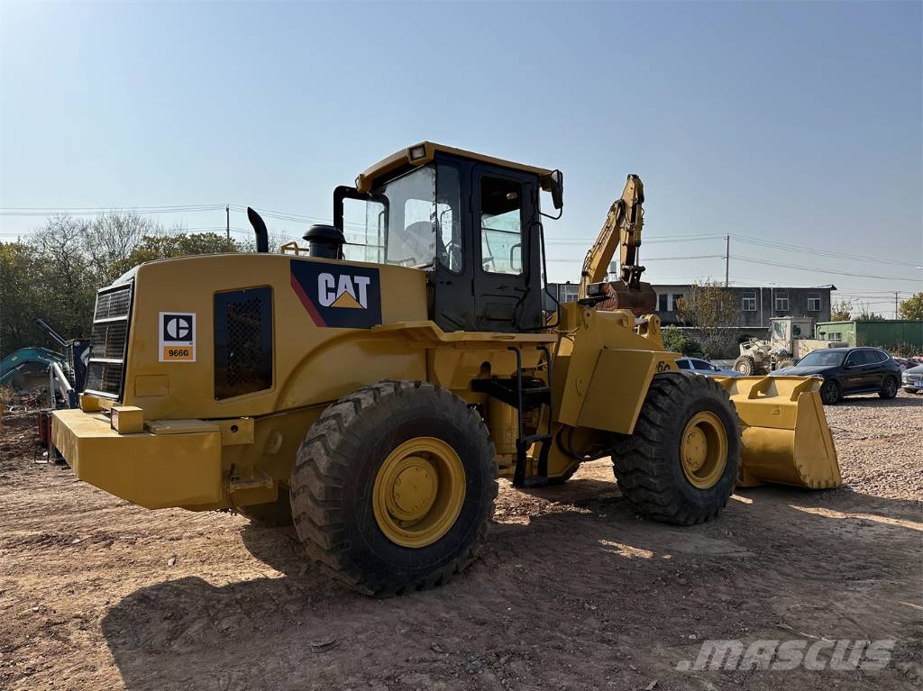 CAT 966 G Kolesni nakladalci