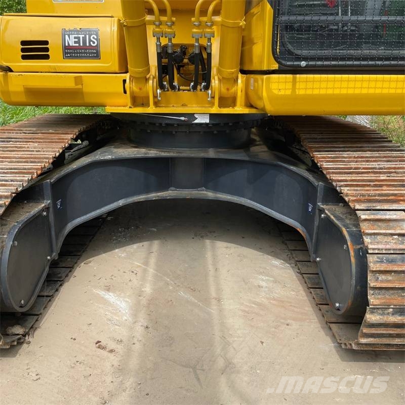 Komatsu PC220-11R 대형 굴삭기 29톤 이상