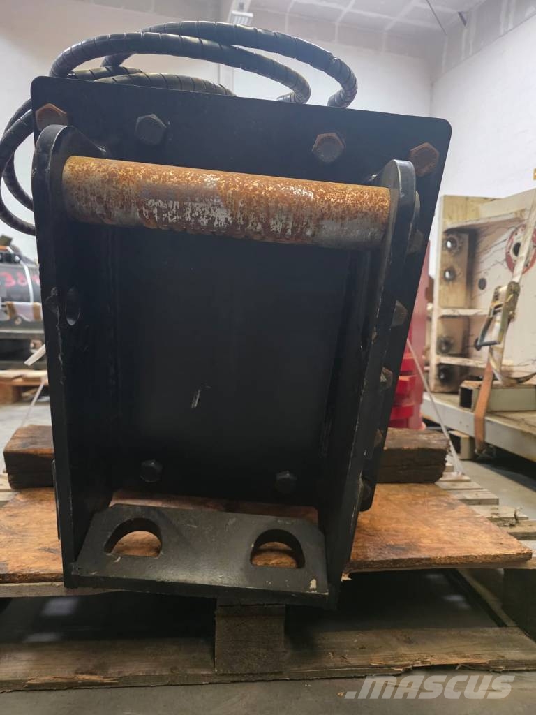 CMB SM80E Greifer