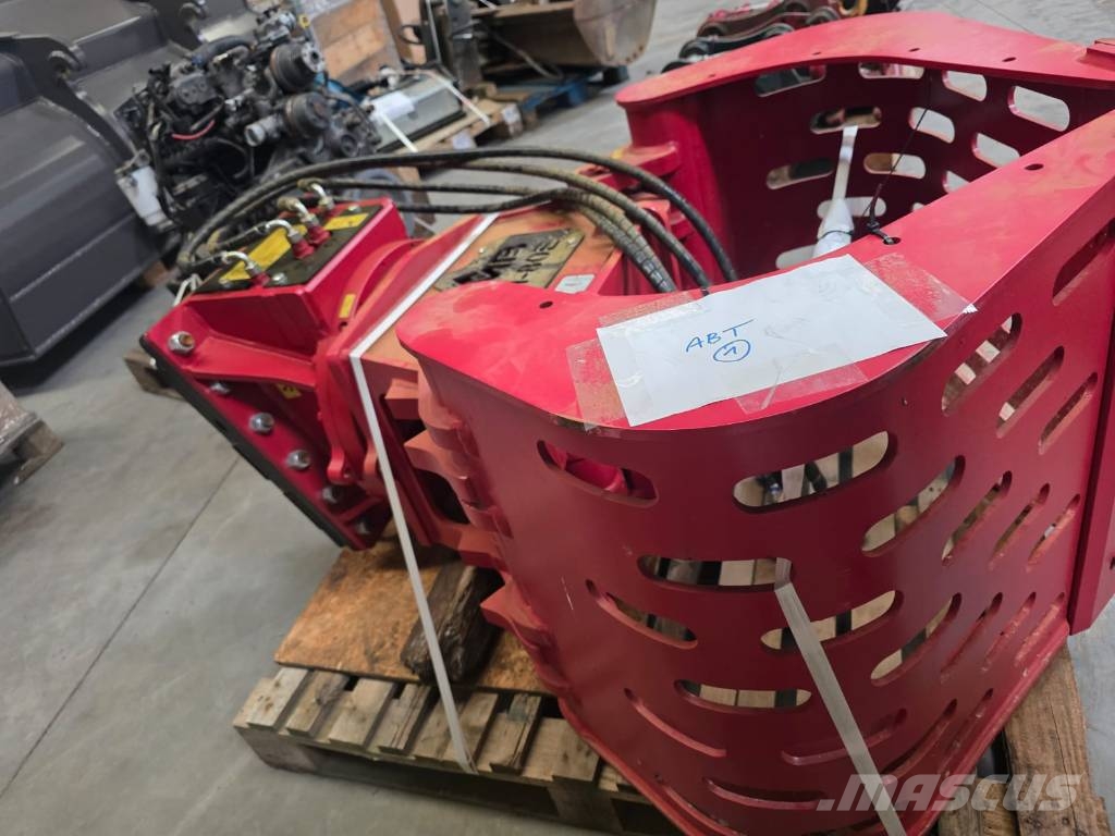 CMB SM80E Greifer