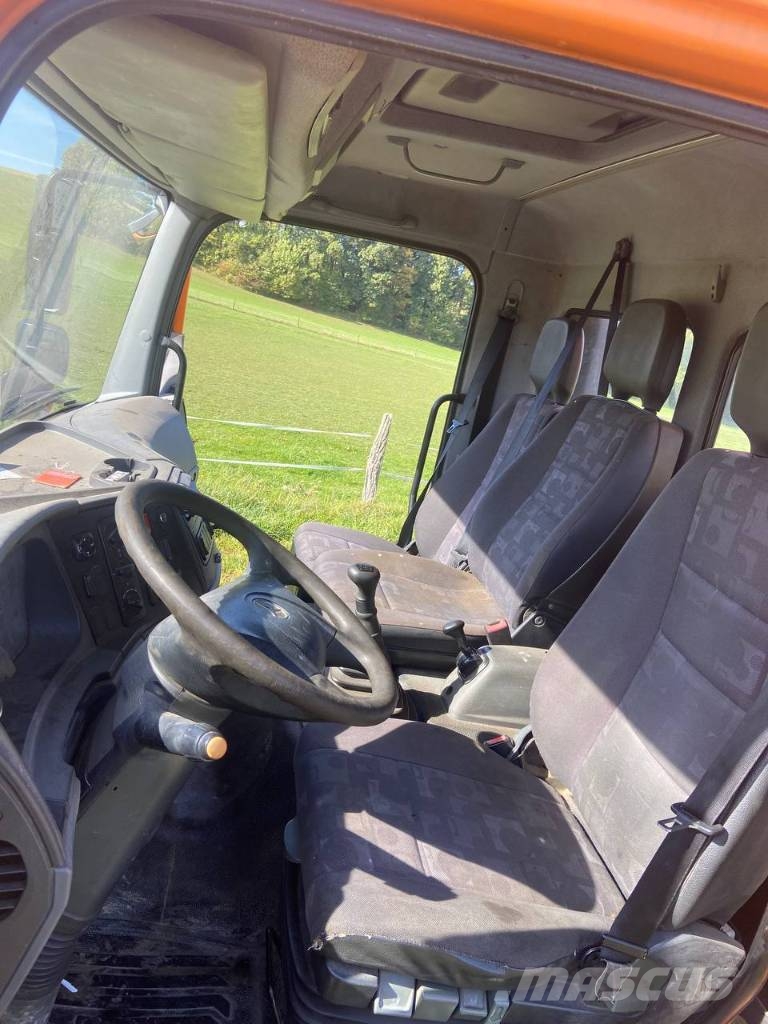 Mercedes-Benz Axor 1833 شاحنات قلابة