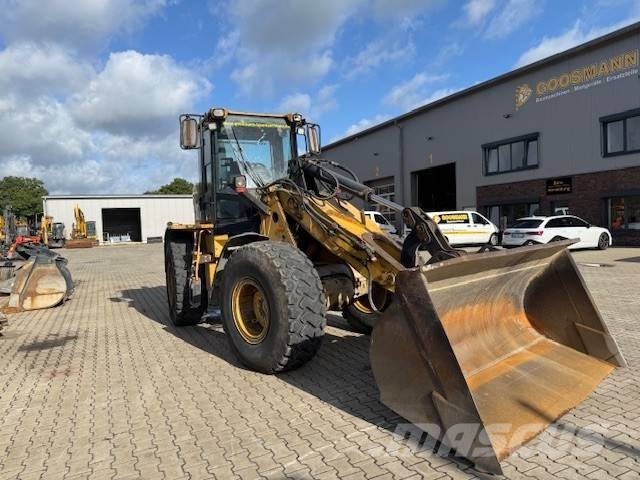 CAT 924 G Kolesni nakladalci
