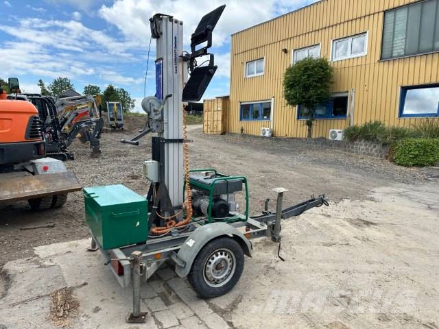 Wacker Neuson LED Lichtmast / 2.000 EUR Other Generators