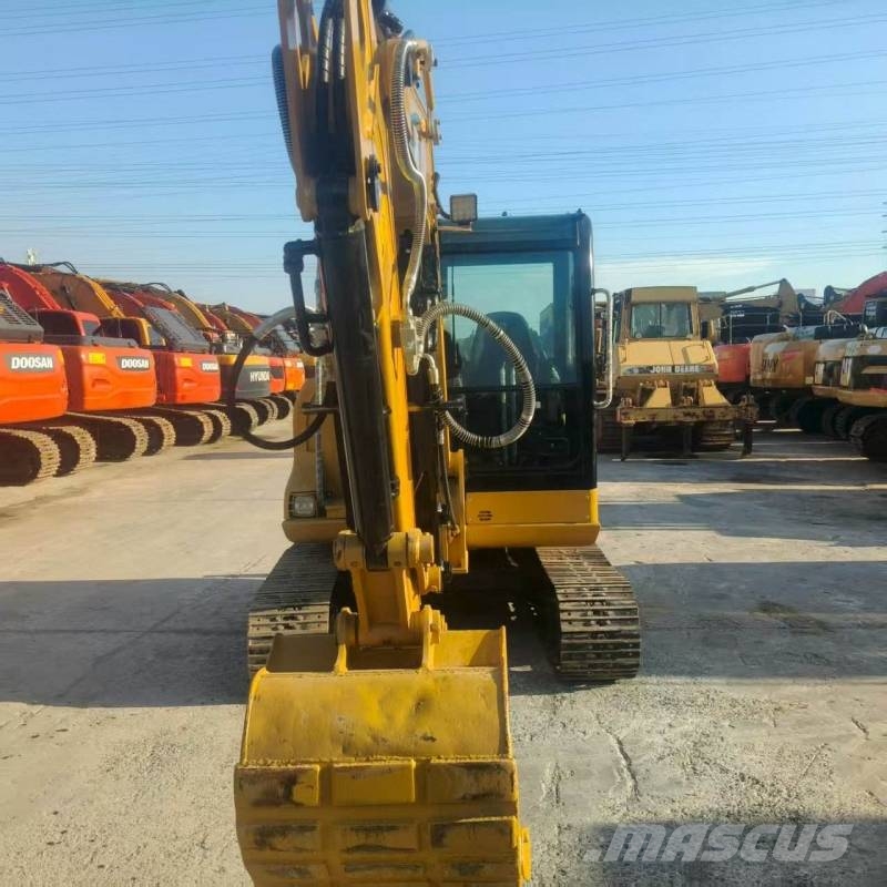 CAT 306 D Paletli ekskavatörler