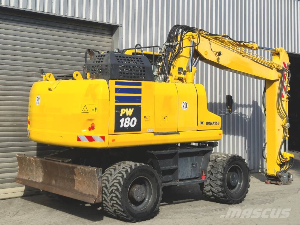 Komatsu PW 180-11 Wheeled excavators