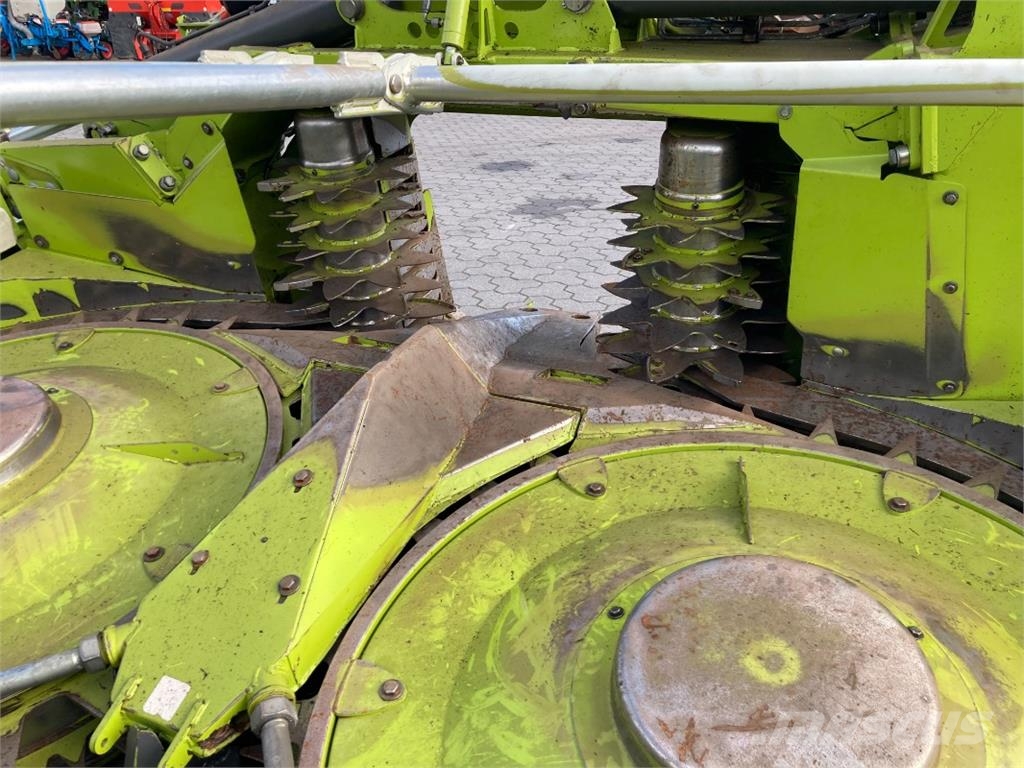 CLAAS Orbis 900 ماكينات زراعية - غير ذلك