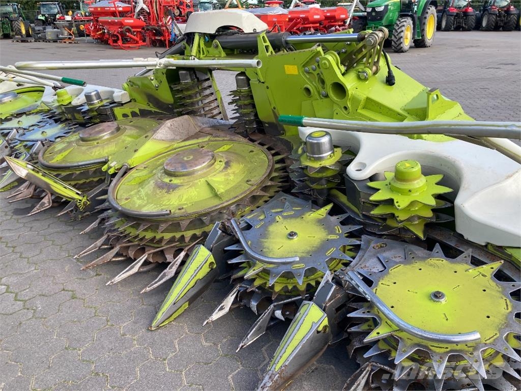 CLAAS Orbis 900 ماكينات زراعية - غير ذلك