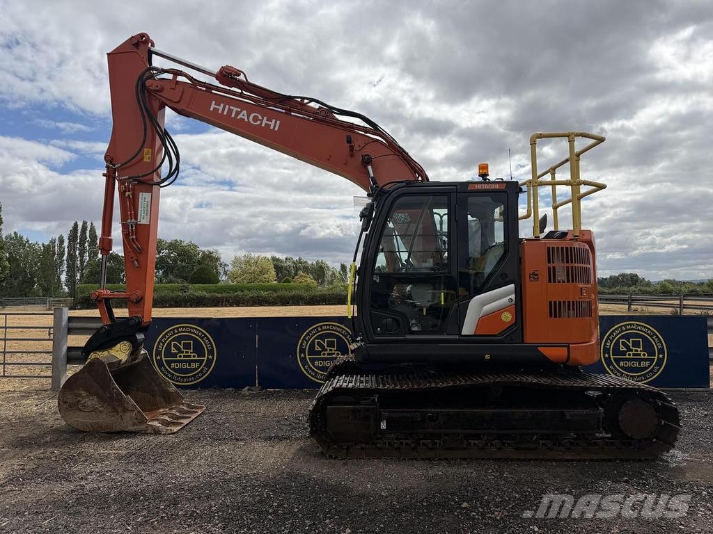 Hitachi ZAXIS ZX135USBL-7 Excavadoras especiales