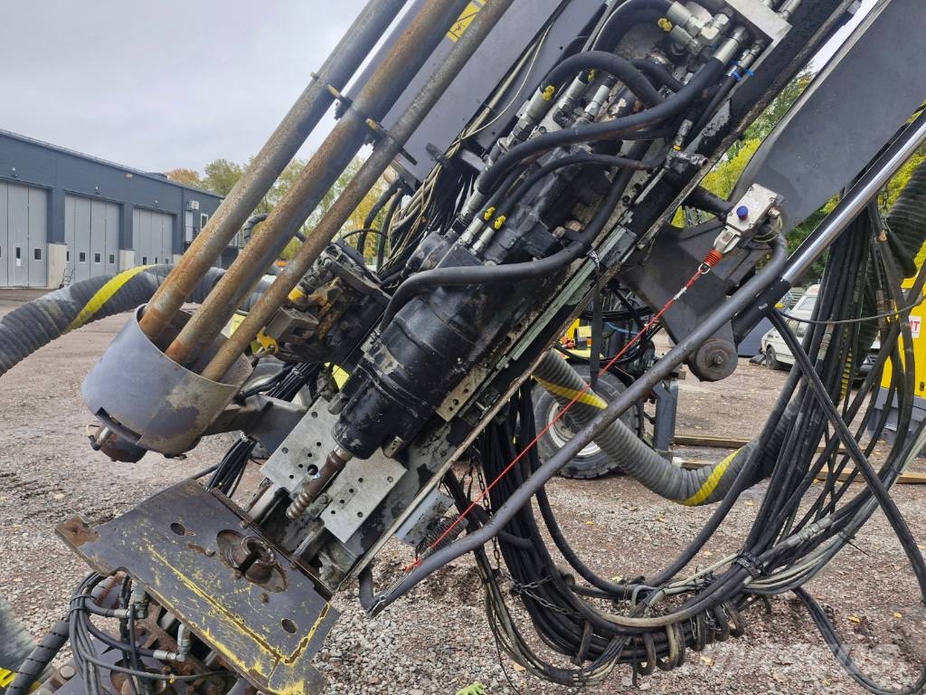 Atlas Copco Flexiroc T 35 R Surface drill rigs