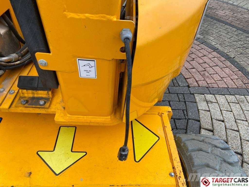 Genie Z-33/18 Articulated Electric Boom Work Lift 1200cm 緊湊型自走式伸縮臂式升降機