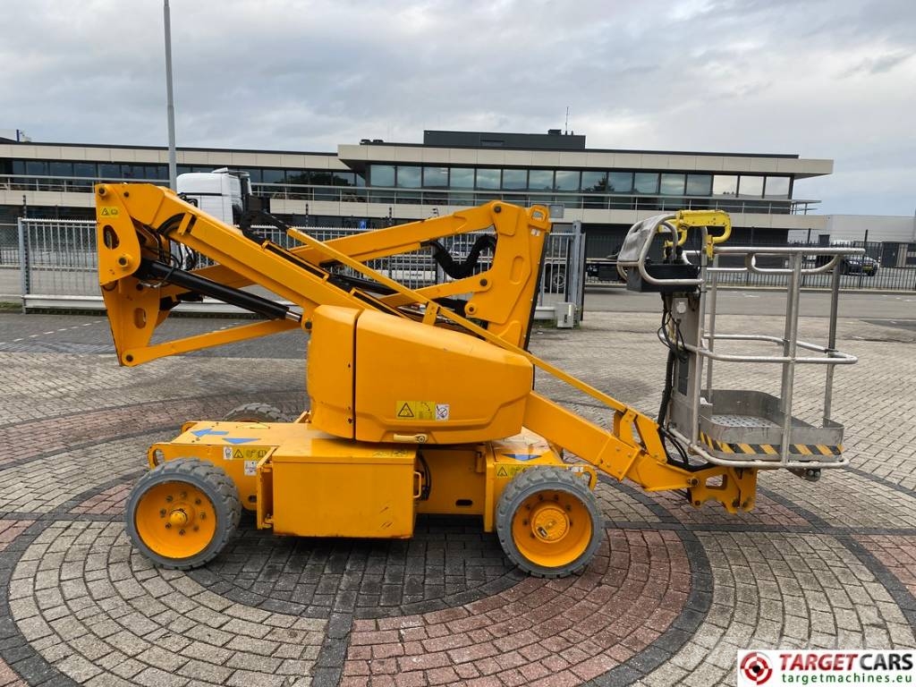 Genie Z-33/18 Articulated Electric Boom Work Lift 1200cm 緊湊型自走式伸縮臂式升降機