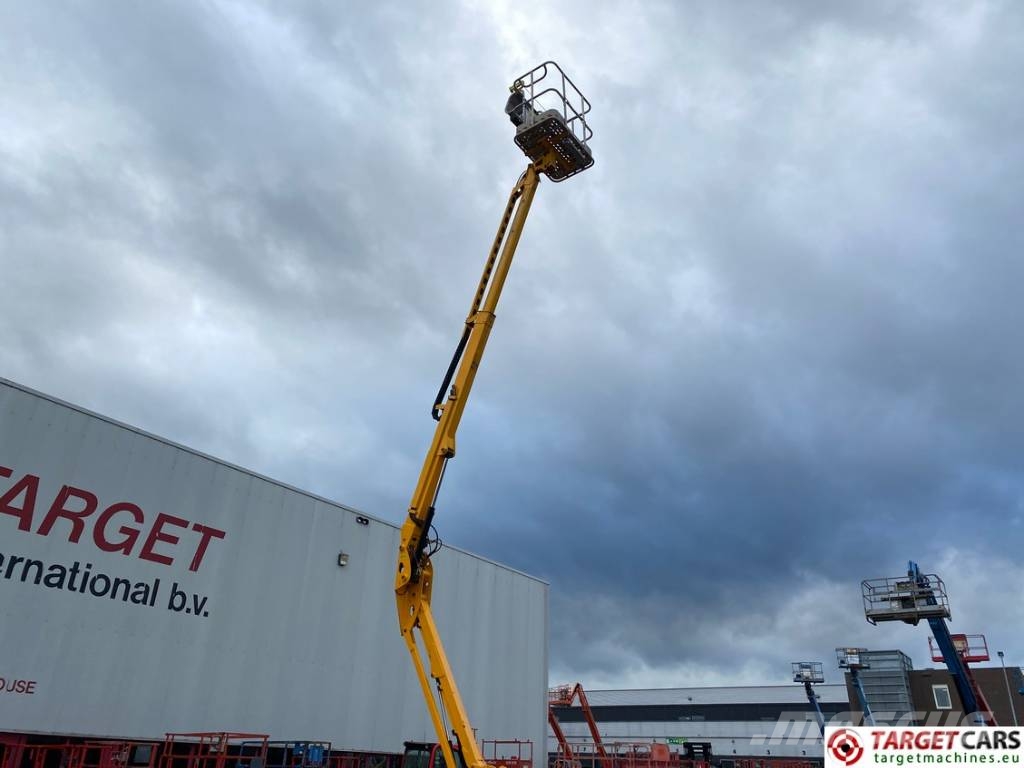 Genie Z-33/18 Articulated Electric Boom Work Lift 1200cm 緊湊型自走式伸縮臂式升降機