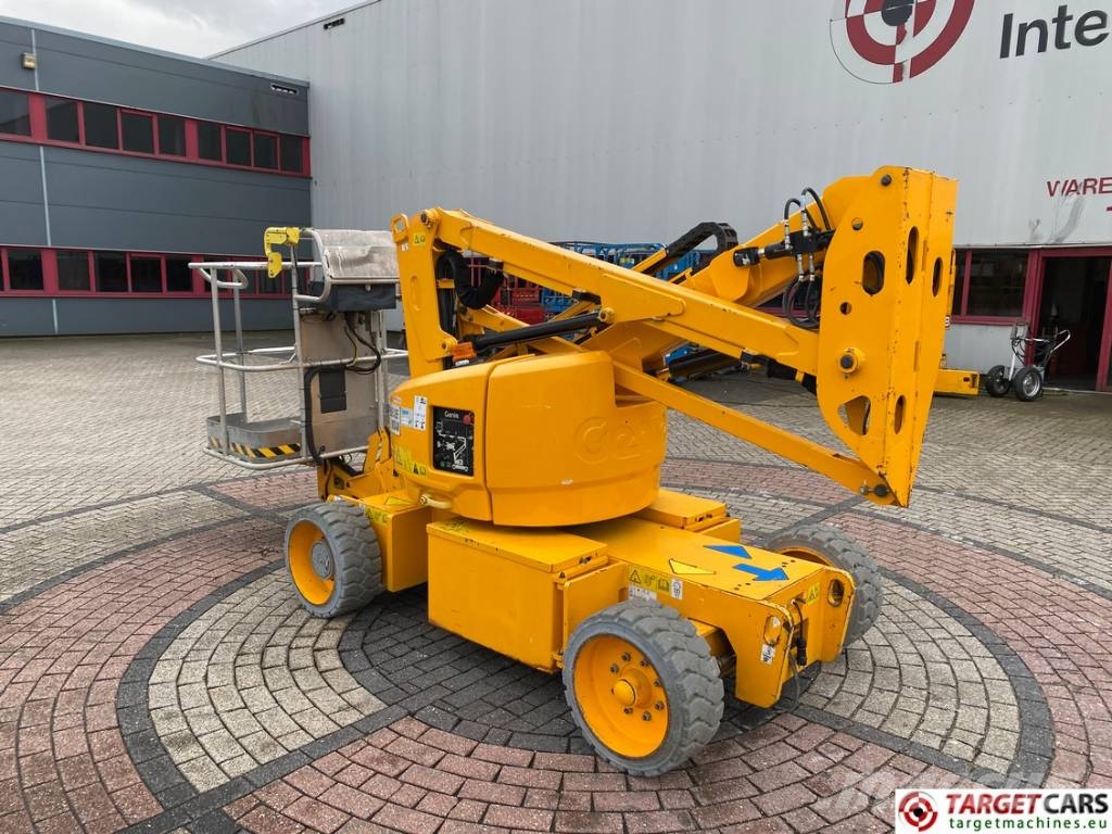 Genie Z-33/18 Articulated Electric Boom Work Lift 1200cm 緊湊型自走式伸縮臂式升降機