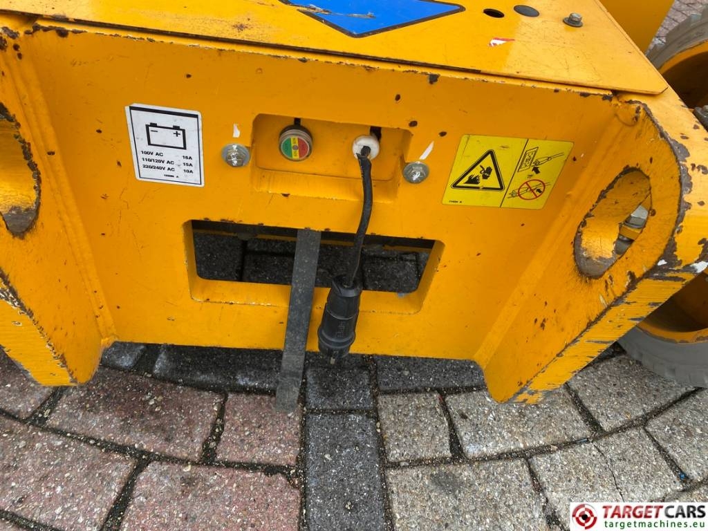 Genie Z-33/18 Articulated Electric Boom Work Lift 1200cm 緊湊型自走式伸縮臂式升降機