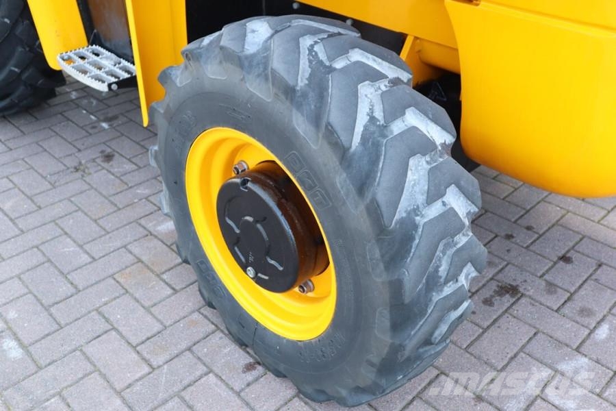 JCB 940-4 T4 Valid inspection, Diesel, 4x4 Drive, 3700 Empilhadores todo-terreno
