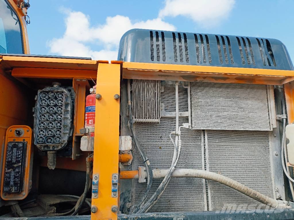 Hyundai R300 LC-9A Rupsgraafmachines