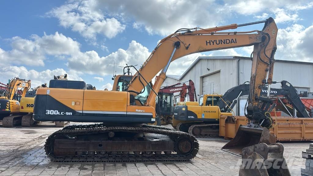 Hyundai R300 LC-9A Rupsgraafmachines