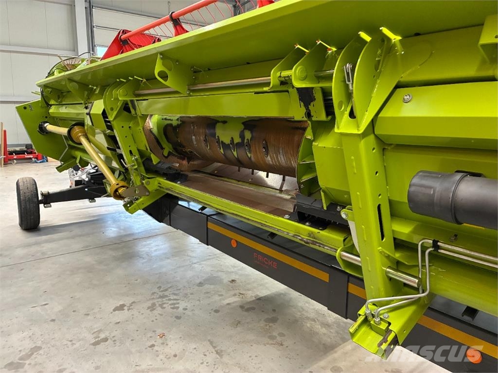 CLAAS Trion 730 TT Agriculture - Autres