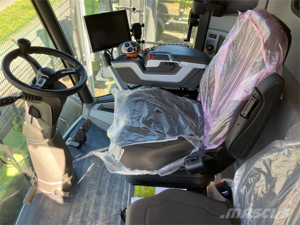 CLAAS Trion 730 TT Sonstige Landmaschinen